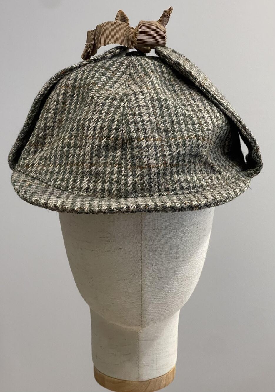 VTG Bates Hat Cap Trapper Mens Size 7 3/4 Green Check Tweed Ear Flap Lined UK